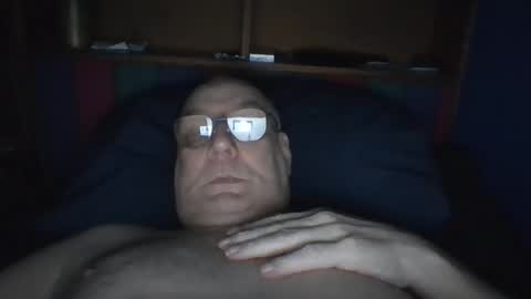 Snapshot of tebb61 chatting on October 15, 2025, 7:08 am Mark online show from October 15, 2025, 7:08 am