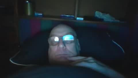 Mark online show from December 22, 2025, 8:22 am