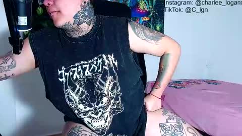 Charlee He online show from May 13, 2026, 1:03 am