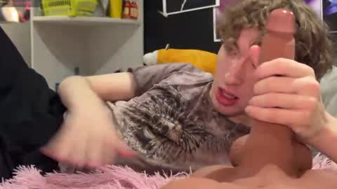 Alice     online show from March 4, 2026, 7:09 pm