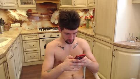 Snapshot of teddy_mode chatting on March 10, 2025, 7:53 am Teddy online show from March 10, 2025, 7:53 am