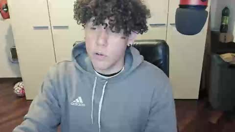 Snapshot of tedhmicro25 chatting on November 11, 2025, 7:58 pm tedhmicro25 online show from November 11, 2025, 7:58 pm