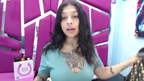 Snapshot of teeennaugthy18 chatting on December 3, 2024, 2:58 am Tayloor online show from December 3, 2024, 2:58 am