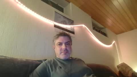 Snapshot of teeforyou chatting on January 26, 2025, 12:05 am Peter online show from January 26, 2025, 12:05 am