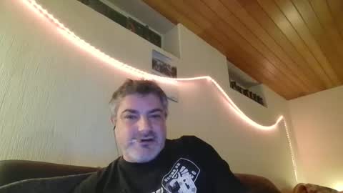 Snapshot of teeforyou chatting on January 29, 2025, 12:54 am Peter online show from January 29, 2025, 12:54 am