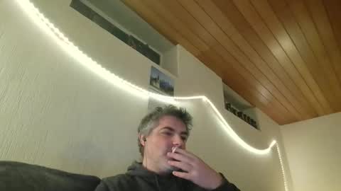 Snapshot of teeforyou chatting on March 8, 2025, 11:28 pm Peter online show from March 8, 2025, 11:28 pm