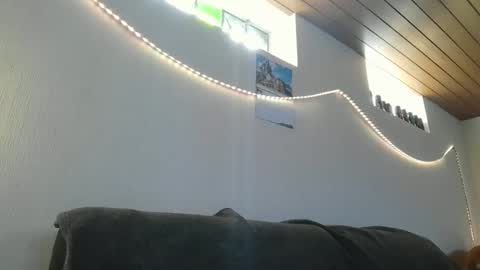 Snapshot of teeforyou chatting on March 12, 2025, 1:30 pm Peter online show from March 12, 2025, 1:30 pm