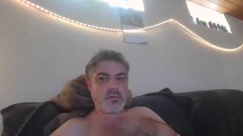 Snapshot of teeforyou chatting on September 19, 2025, 10:05 am Peter online show from September 19, 2025, 10:05 am