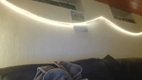 Snapshot of teeforyou chatting on September 24, 2025, 5:49 pm Peter online show from September 24, 2025, 5:49 pm