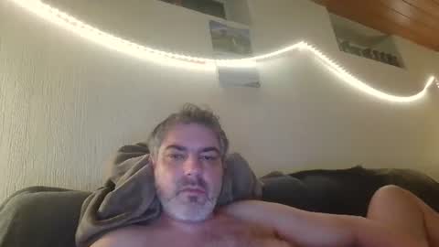 Snapshot of teeforyou chatting on October 2, 2025, 6:37 pm Peter online show from October 2, 2025, 6:37 pm