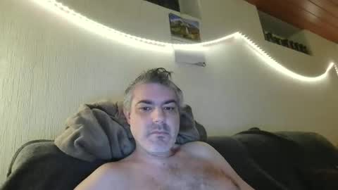 Snapshot of teeforyou chatting on October 23, 2025, 2:44 am Peter online show from October 23, 2025, 2:44 am