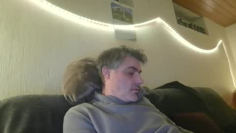 Snapshot of teeforyou chatting on November 7, 2025, 7:14 pm Peter online show from November 7, 2025, 7:14 pm