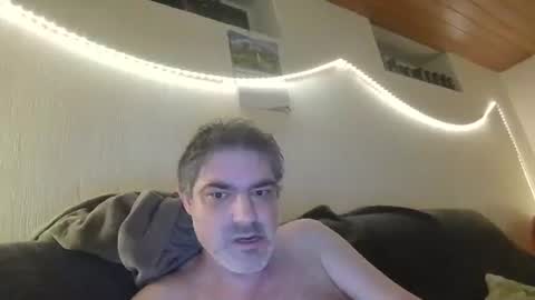 Snapshot of teeforyou chatting on November 10, 2025, 7:46 pm Peter online show from November 10, 2025, 7:46 pm