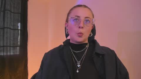 Snapshot of tekila__ chatting on February 8, 2025, 9:46 pm tekila__ online show from February 8, 2025, 9:46 pm