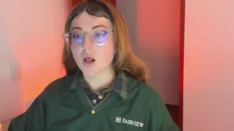 tekila__ online show from May 14, 2026, 11:22 pm