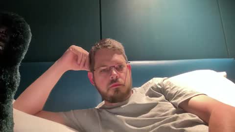 Telb online show from April 23, 2026, 10:45 pm