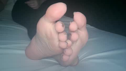 Viv West online show from October 17, 2025, 3:31 am