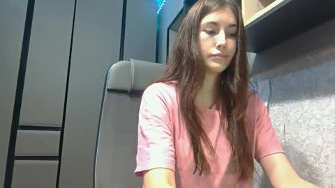 Alice online show from October 9, 2025, 5:27 am