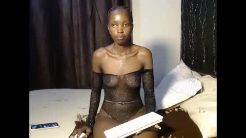 tempting_vibe online show from November 9, 2025, 6:17 pm