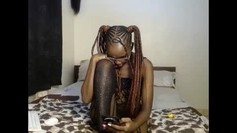 tempting_vibe online show from May 9, 2026, 10:48 pm