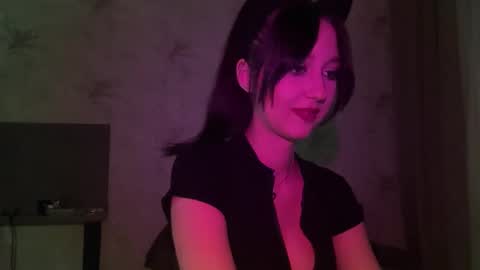 temptingvision online show from November 27, 2025, 5:37 pm