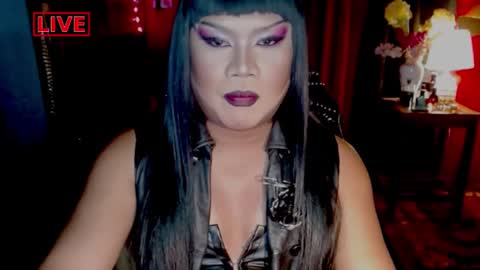 Snapshot of temptress_cocoxxx chatting on February 3, 2025, 2:55 pm Mistress Coco online show from February 3, 2025, 2:55 pm