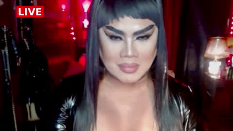 Snapshot of temptress_cocoxxx chatting on November 9, 2025, 6:28 pm Mistress Coco online show from November 9, 2025, 6:28 pm