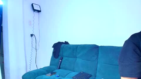 Snapshot of tender_dust chatting on February 22, 2025, 4:07 am tender_dust online show from February 22, 2025, 4:07 am