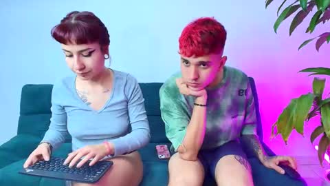 Snapshot of tender_dust chatting on March 5, 2025, 9:04 pm tender_dust online show from March 5, 2025, 9:04 pm