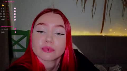 Snapshot of tendersea chatting on December 1, 2025, 6:02 pm inst r0seamber0 online show from December 1, 2025, 6:02 pm