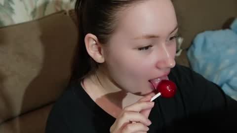 Snapshot of tendre_amelia chatting on July 11, 2026, 7:38 pm tendre_amelia online show from July 11, 2026, 7:38 pm
