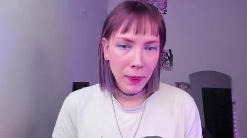 Kira online show from February 16, 2026, 8:38 pm