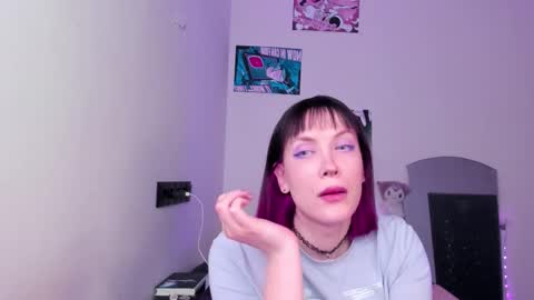 Kira online show from February 21, 2026, 9:49 pm