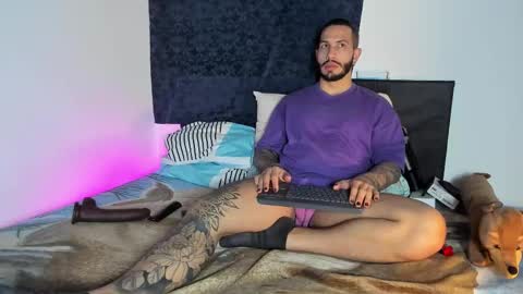 Snapshot of teoferrer chatting on November 3, 2025, 8:10 pm Teo Ferrer online show from November 3, 2025, 8:10 pm