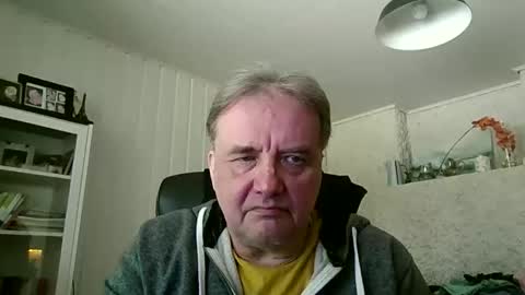 Snapshot of tero007 chatting on April 30, 2026, 8:42 am tero007 online show from April 30, 2026, 8:42 am