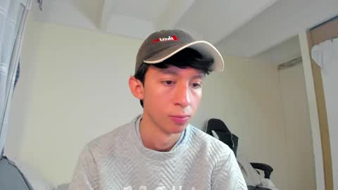 Juanfe  online show from February 3, 2025, 11:26 pm