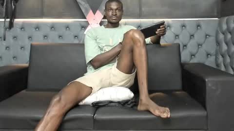 Snapshot of terranze_z chatting on September 8, 2025, 8:52 pm terranze_z online show from September 8, 2025, 8:52 pm