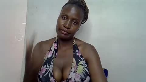 terriam online show from November 26, 2025, 7:04 pm