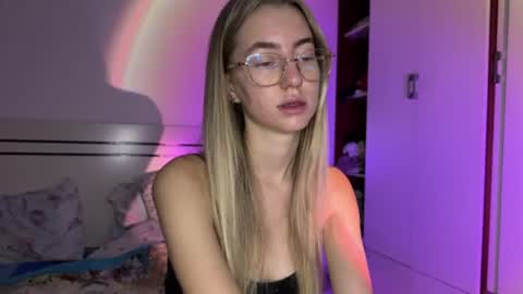 Snapshot of tessa_calmness chatting on July 21, 2026, 2:47 am tessa_calmness online show from July 21, 2026, 2:47 am