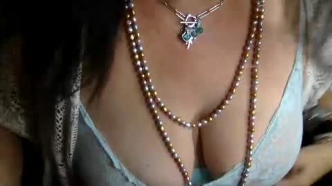 Snapshot of tessa_foxxx chatting on September 24, 2025, 5:38 pm tessa_foxxx online show from September 24, 2025, 5:38 pm