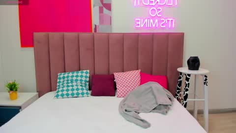 Snapshot of tessaadorable chatting on October 20, 2025, 1:28 am Tessa 3 online show from October 20, 2025, 1:28 am