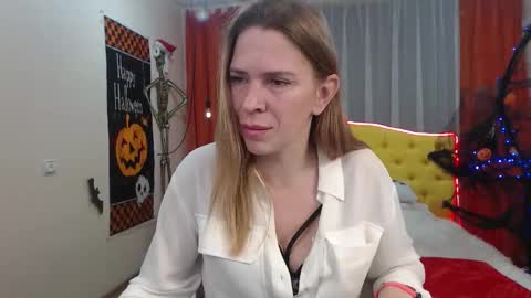 tessadaybreak online show from November 1, 2025, 8:49 am