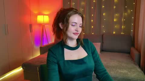 TessaHart online show from April 16, 2026, 11:55 am