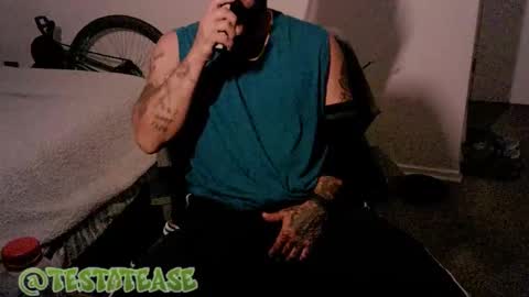 Milo online show from December 16, 2025, 5:01 am