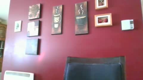 tetuo2 online show from February 19, 2025, 5:06 pm