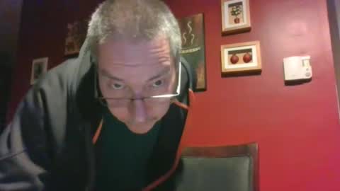 tetuo2 online show from February 22, 2025, 1:11 am