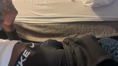 Snapshot of tevvdaren chatting on February 27, 2026, 6:52 pm tevvdaren online show from February 27, 2026, 6:52 pm