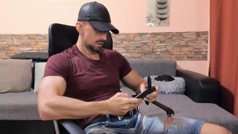 TexasHUNK online show from October 14, 2025, 7:20 am