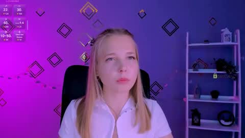Snapshot of teya_starling chatting on May 28, 2026, 7:38 am teya_starling online show from May 28, 2026, 7:38 am