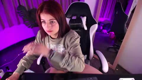 teylo_80as online show from February 13, 2026, 10:55 am